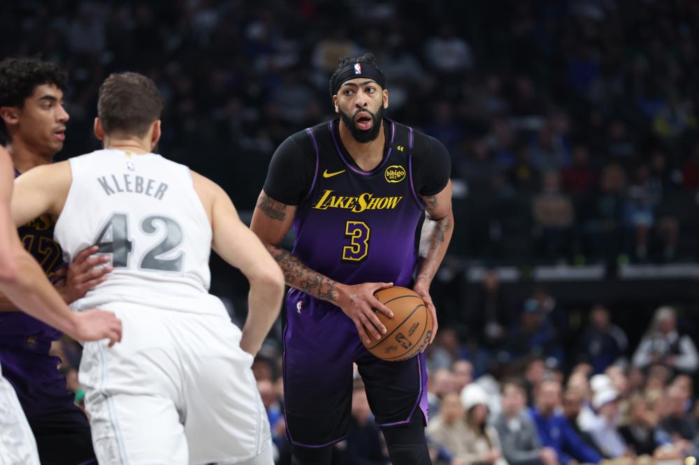 库里正在向 库里正在向