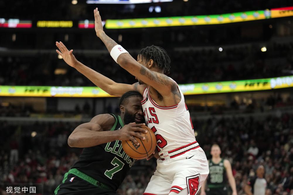 将在决赛中 将在决赛中